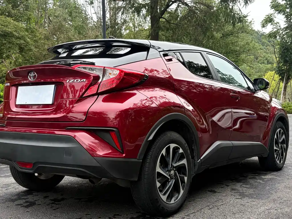 Toyota IZOA — миниатюра 6