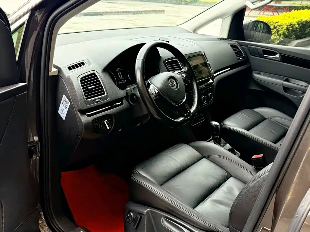 Volkswagen Sharan — миниатюра 8