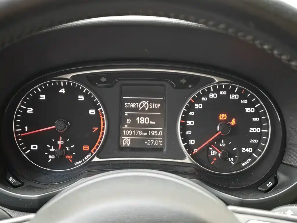 Audi A1 2014 30 TFSI Sportback Comfort