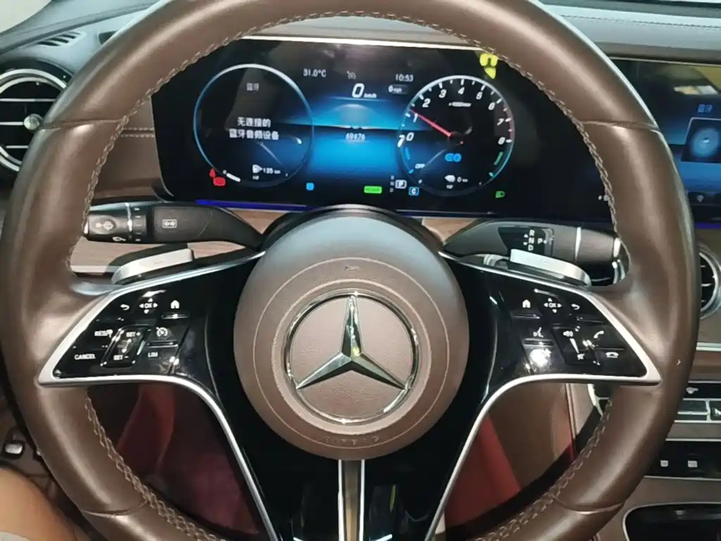 Mercedes-Benz E-Class New Energy — миниатюра 11