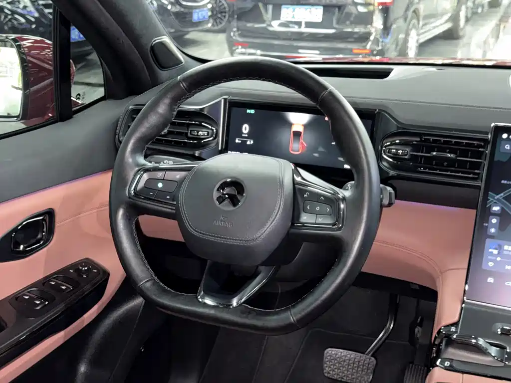 NIO EC6 — миниатюра 13