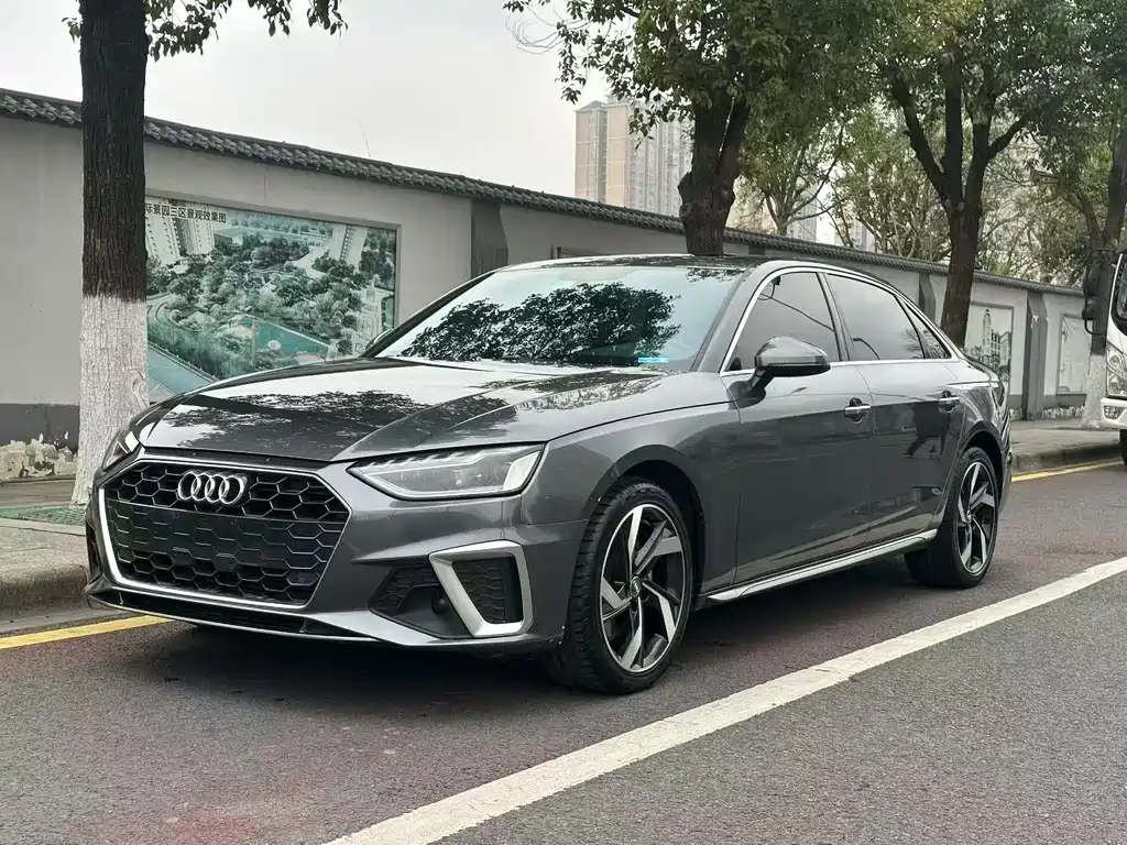 Audi A4L 2021 40 TFSI