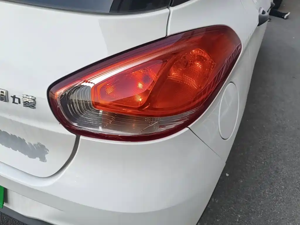 Baojun 310 — миниатюра 8