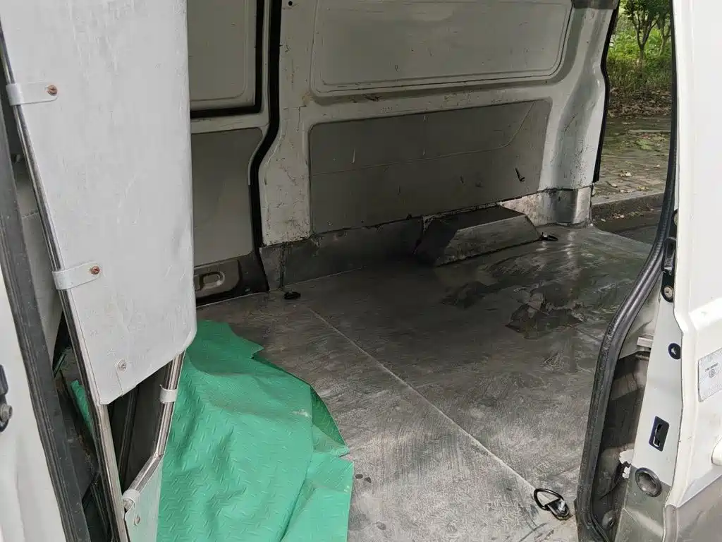 Jinbei Hiace S — миниатюра 13