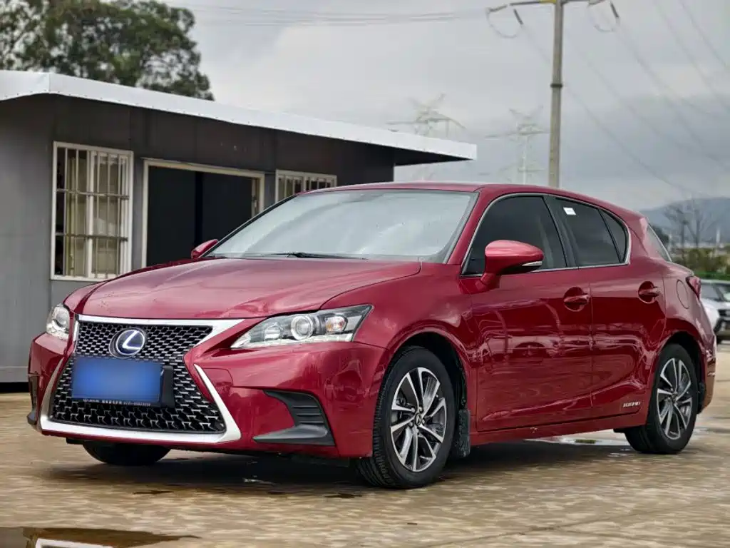 Lexus CT