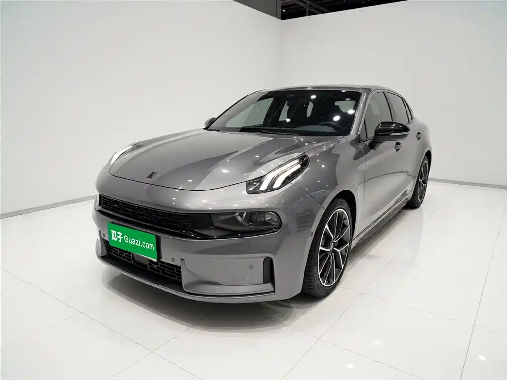 Lynk & Co 03 2022