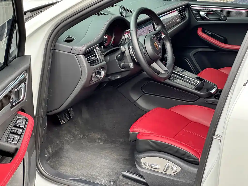 Porsche Macan — миниатюра 4
