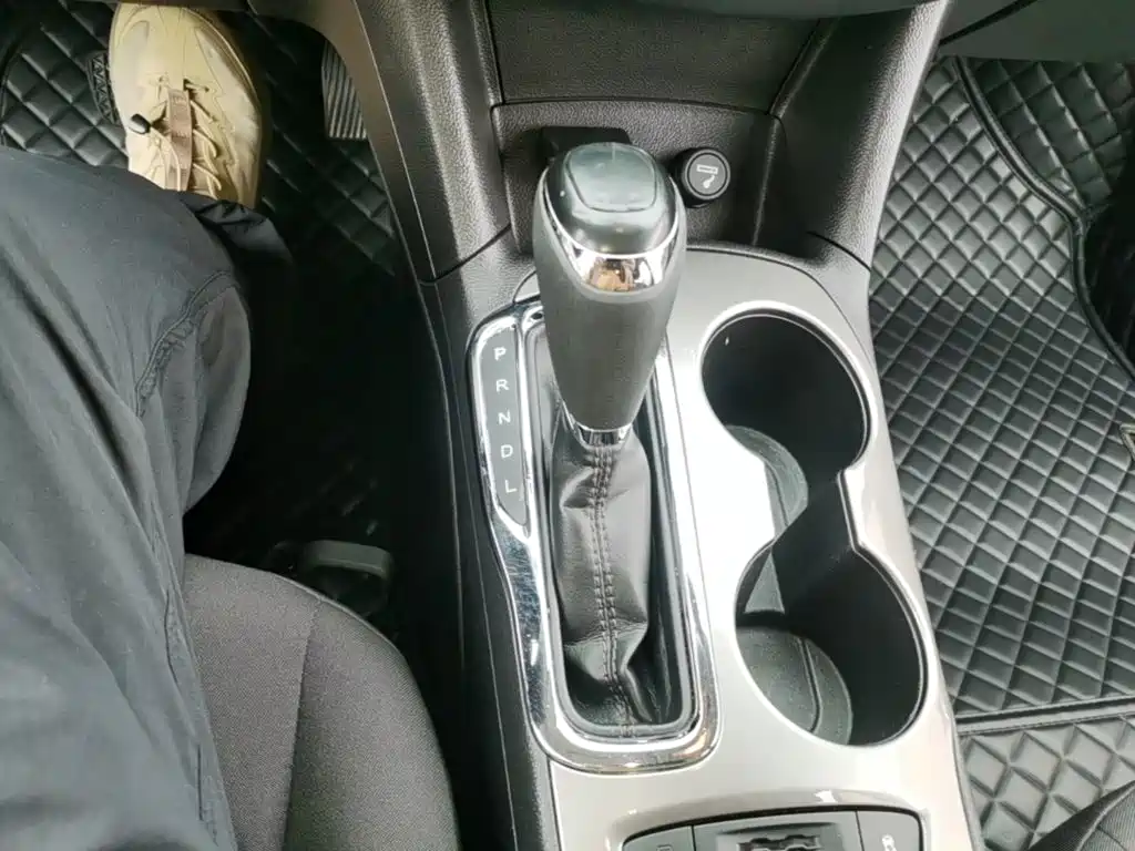 Chevrolet Cruze — миниатюра 14