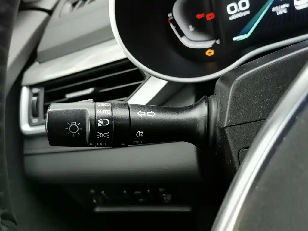 Geely Emgrand — миниатюра 21