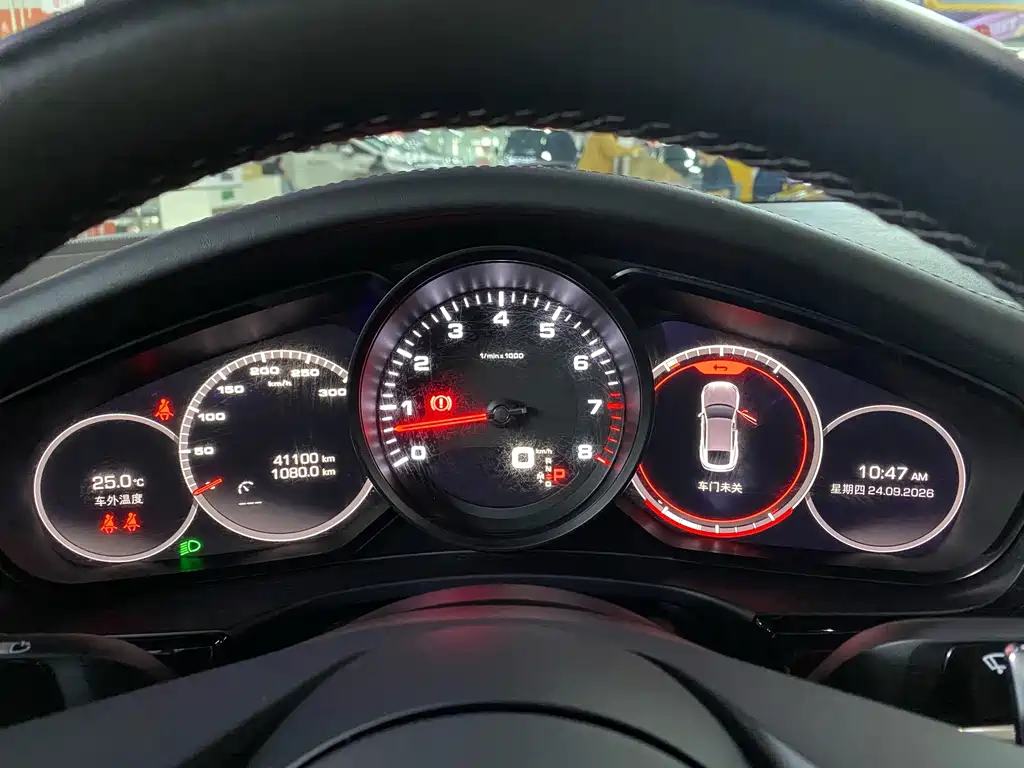 Porsche Panamera — миниатюра 8