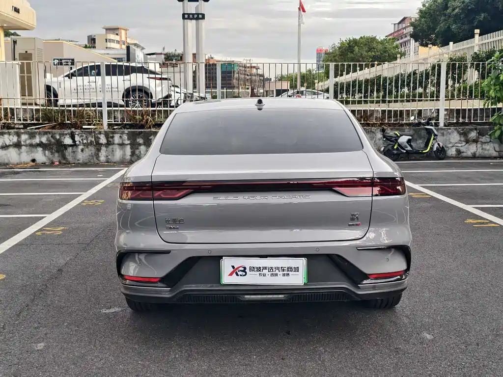 BYD Han 2025 DM-i Smart Drive 125KM Flagship