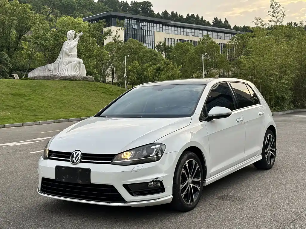 Volkswagen Golf 2017 280TSI AT R-Line