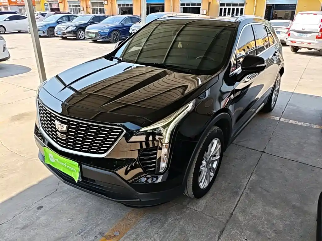 Cadillac XT4