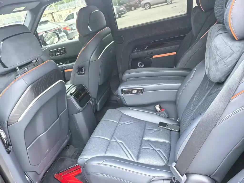 Zeekr 9X 2025 70kWh