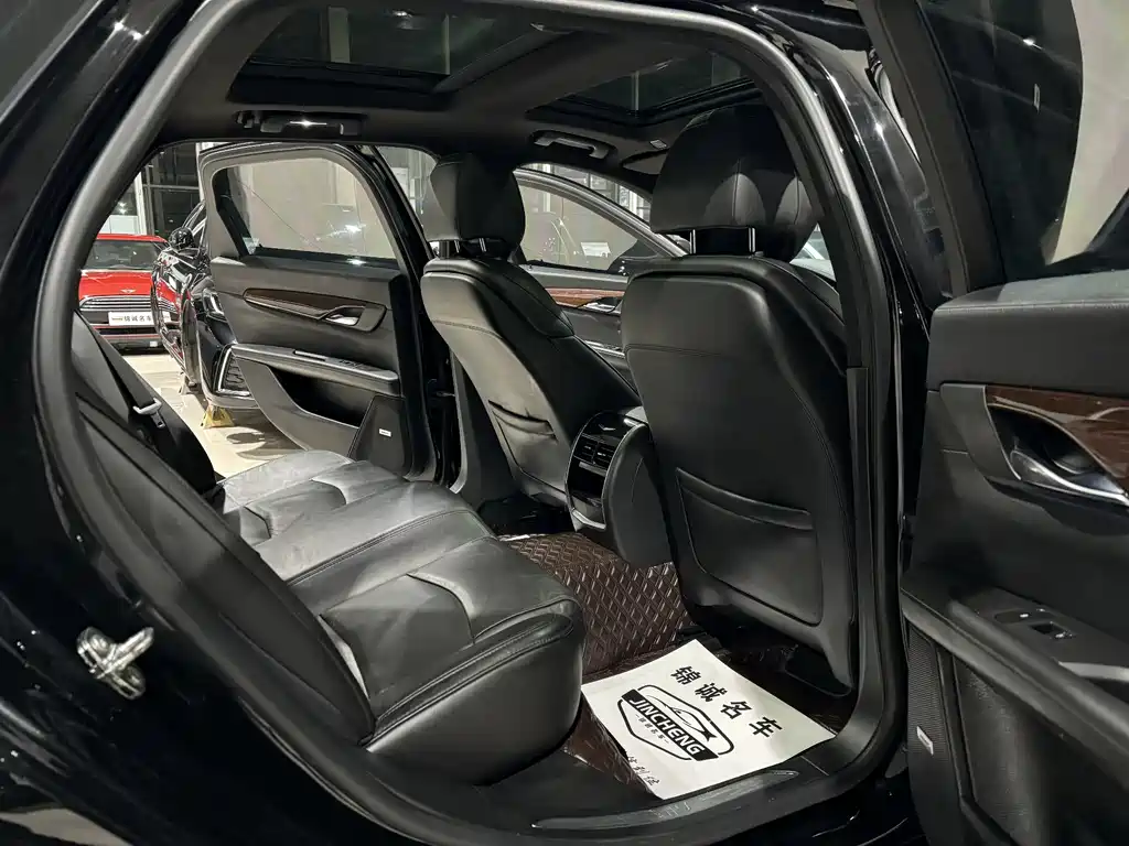 Cadillac CT6 2022 28T