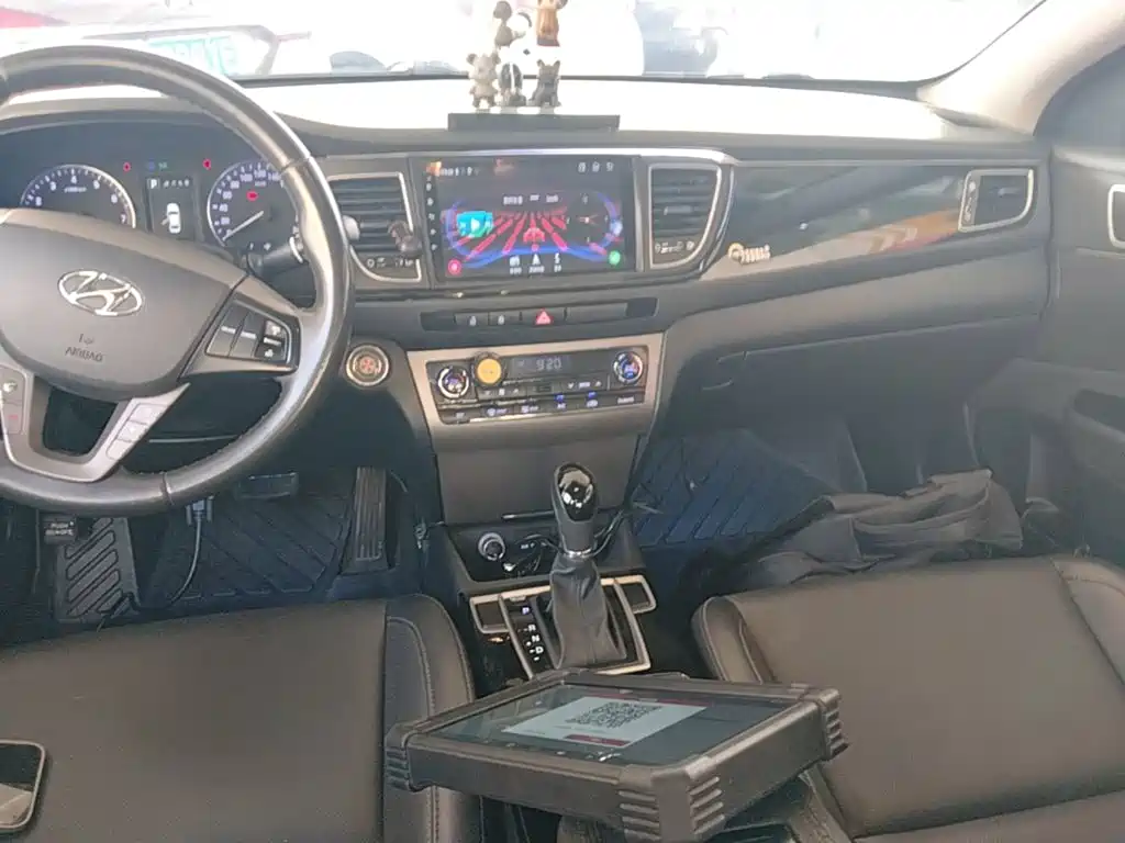 Hyundai Mistra — миниатюра 13