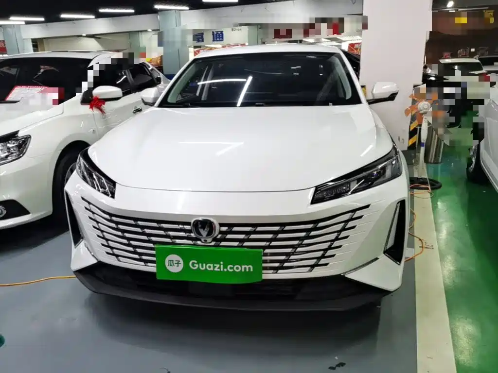 Changan Eado 2025 1.5T 500Bar Luxury