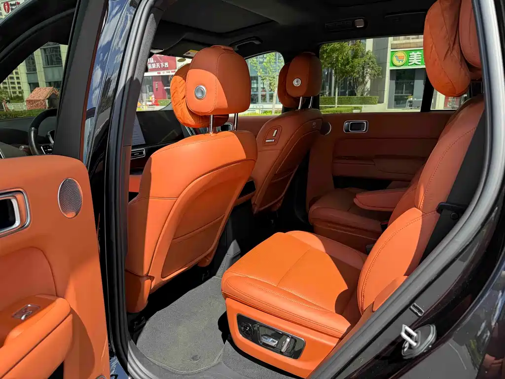 Li Auto Li L8 — миниатюра 6