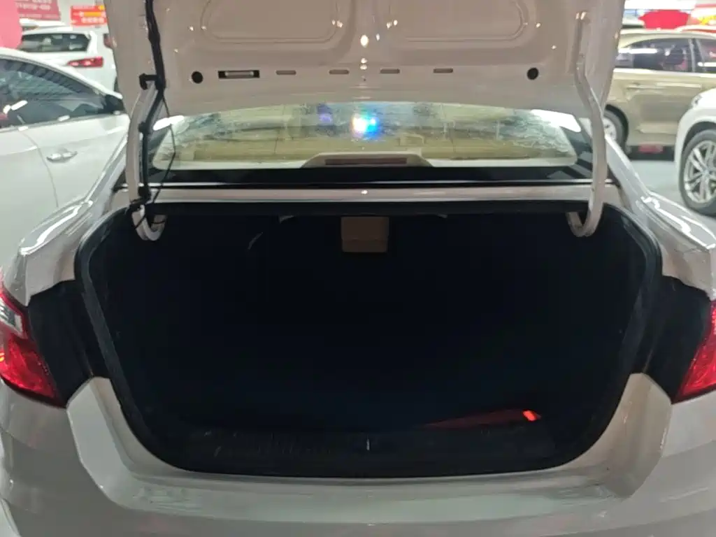 Changan Eado — миниатюра 19
