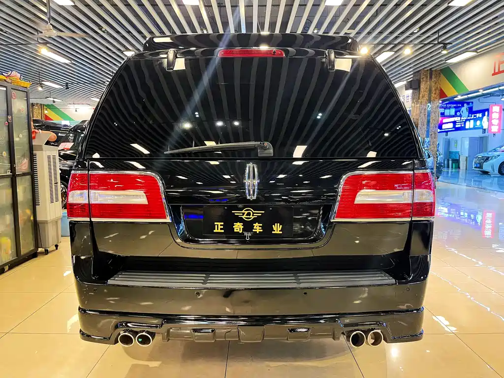 Lincoln Navigator 2011 3.5T