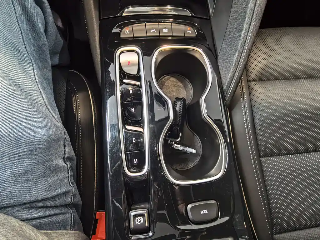 Buick Envision Plus — миниатюра 15