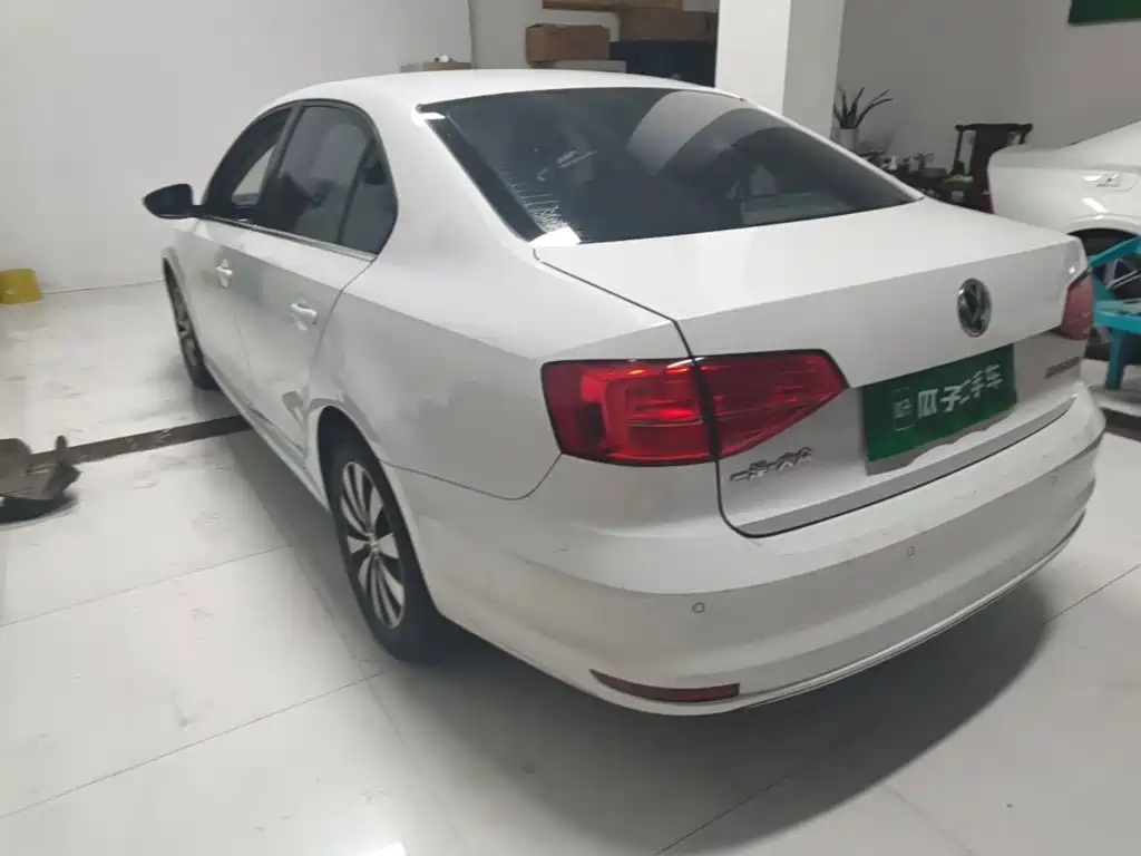 Volkswagen Sagitar — миниатюра 5