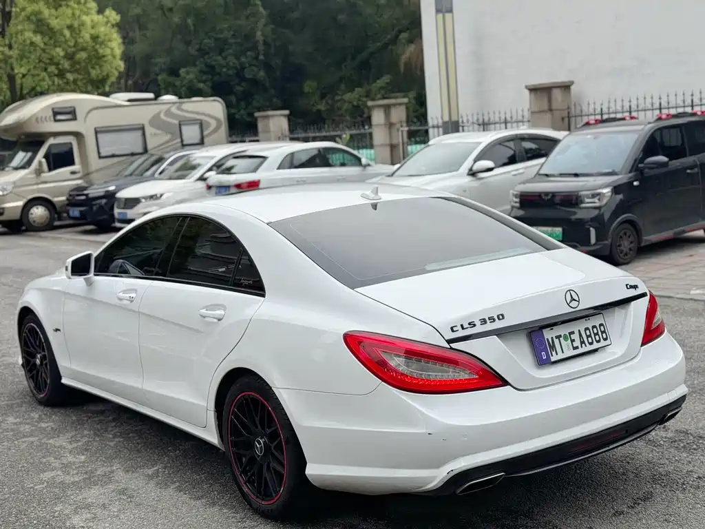 Mercedes-Benz CLS 2012 CLS 300 CGI