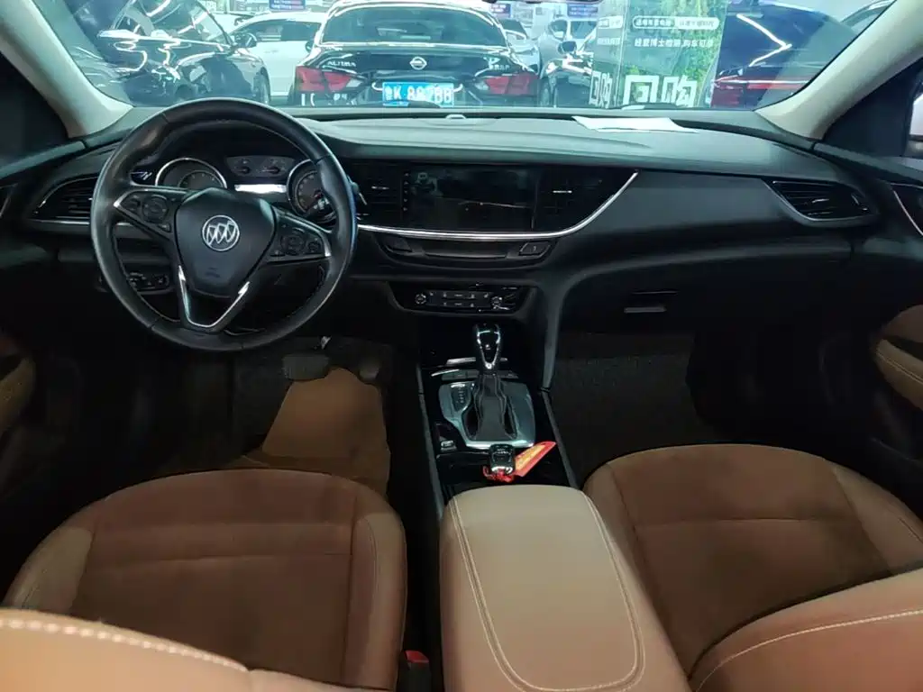 Buick Regal — миниатюра 10