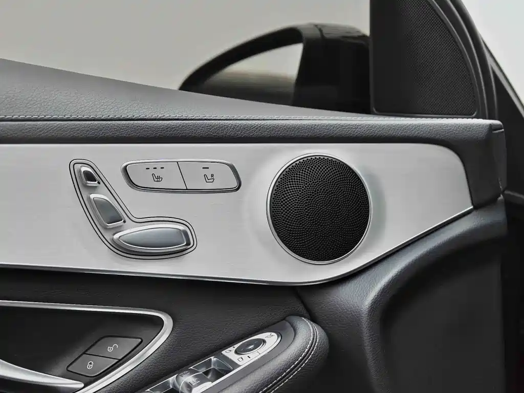 Mercedes-Benz GLC — миниатюра 22