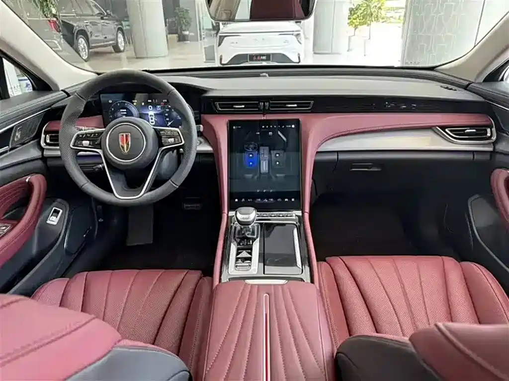 Hongqi H5 2023 2.0T AT