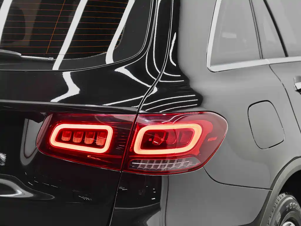Mercedes-Benz GLC — миниатюра 5