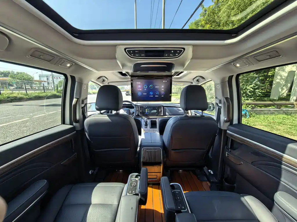 GAC Motor Trumpchi M8 — миниатюра 11