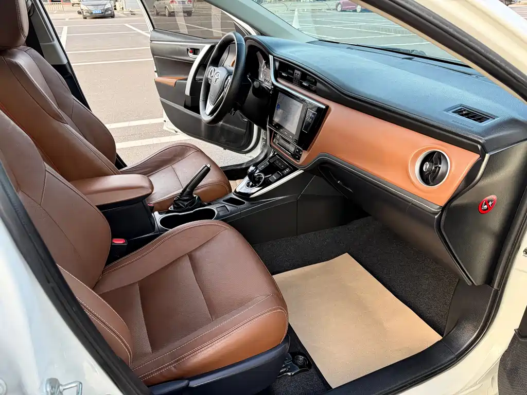 Toyota Levin Twin Engine E+ — миниатюра 12