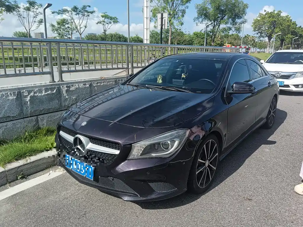 Mercedes-Benz CLA
