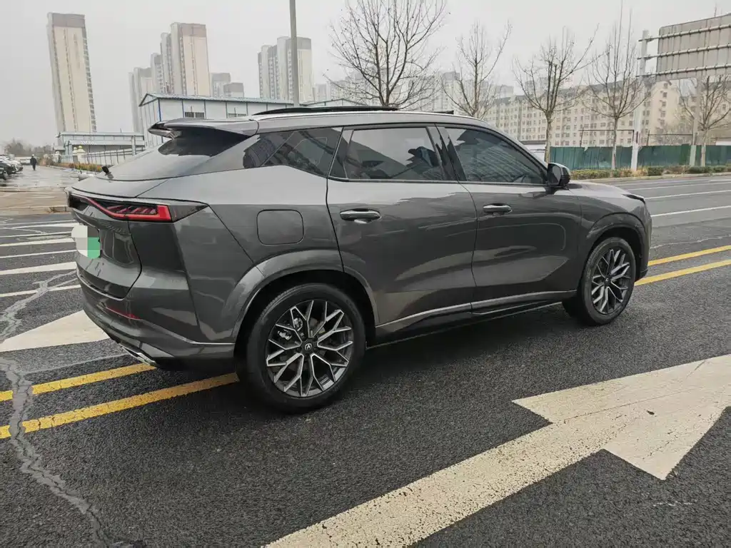 CHANGAN UNI Z NEW ENERGY