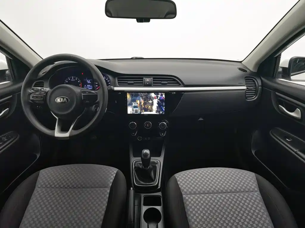 Kia K2 — миниатюра 5