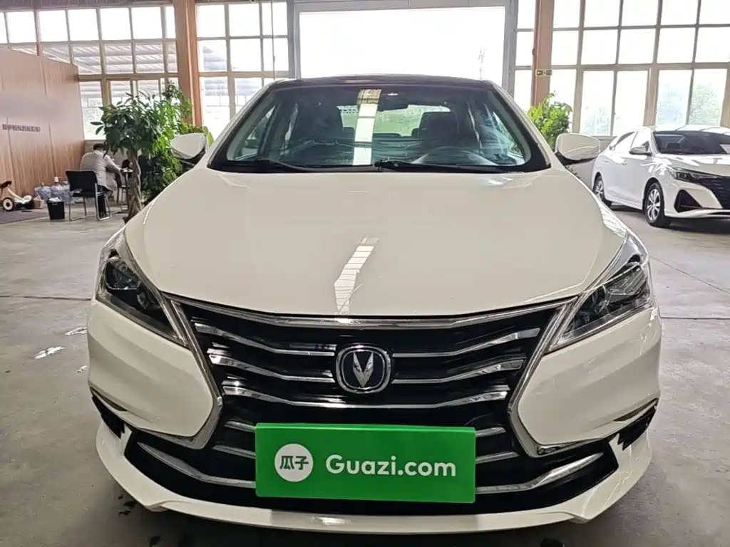 Changan Eado DT — миниатюра 3