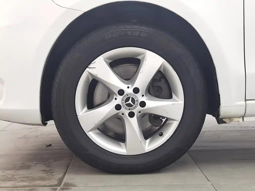 Mercedes-Benz Vito — миниатюра 17