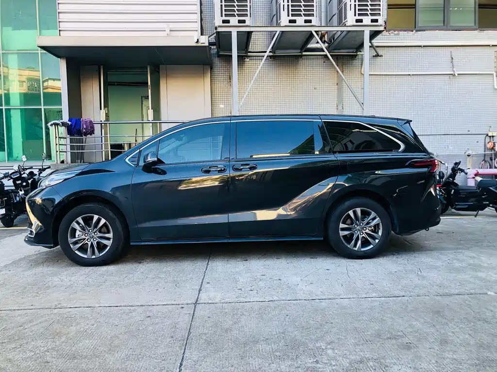 Toyota Sienna 2026 2.5L Comfort