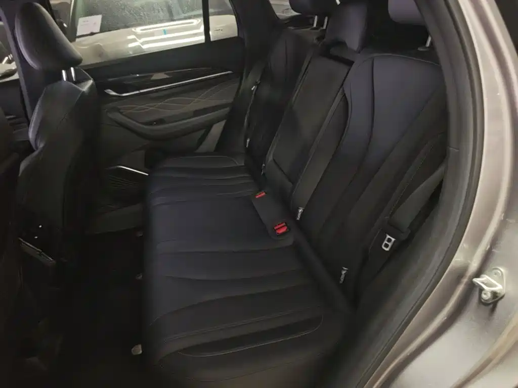 Geely Xingyue L — миниатюра 13