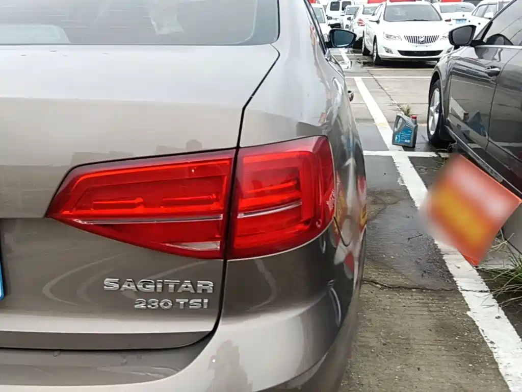 Volkswagen Sagitar — миниатюра 8