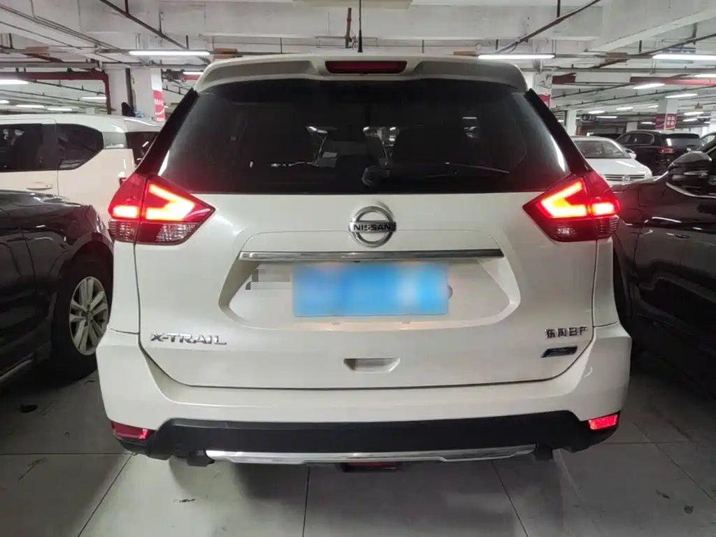 Nissan X-Trail — миниатюра 6