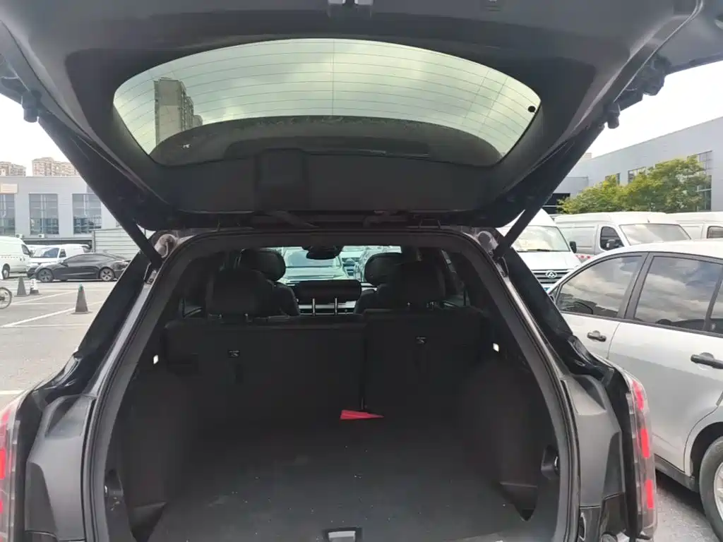Cadillac XT5 — миниатюра 19