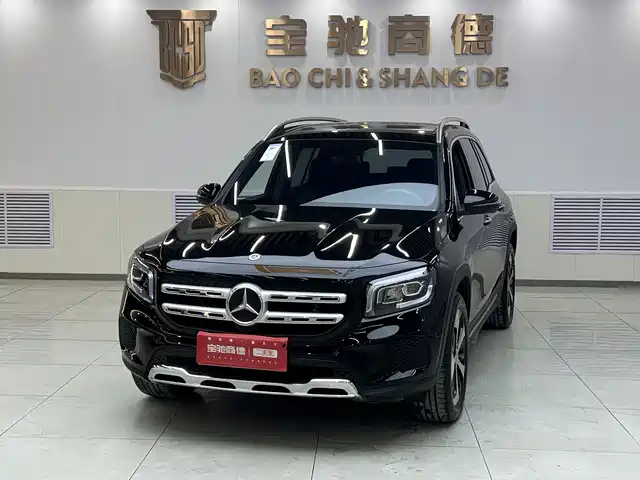 mercedes-benz glb