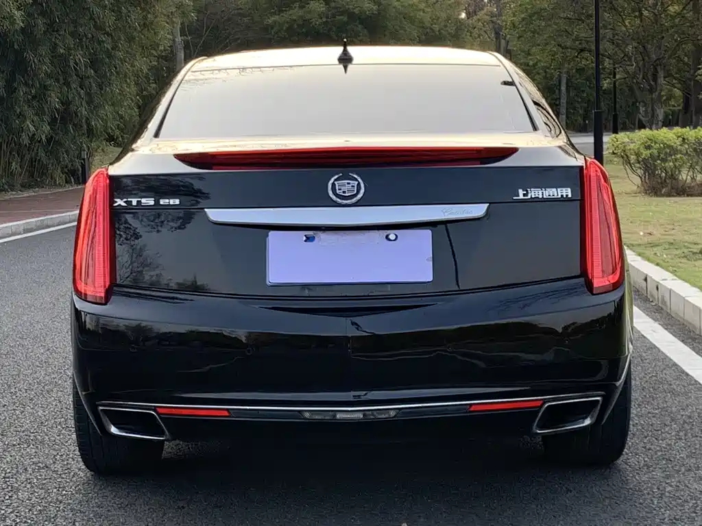Cadillac XTS 2015 28T