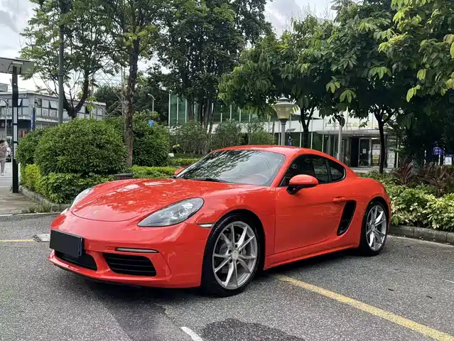 Porsche 718