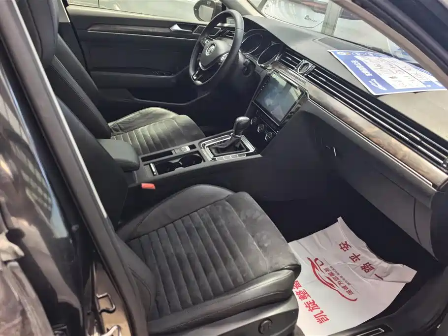 Volkswagen Magotan 2017 330TSI DSG Luxury