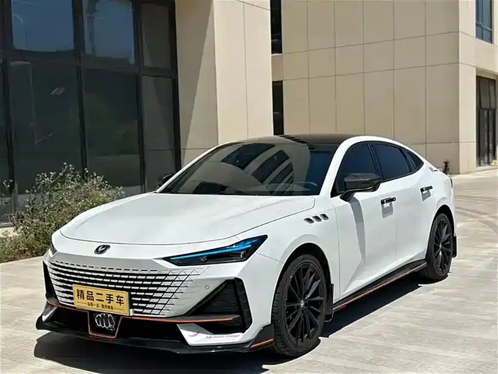 Changan UNI-V 2022 1.5T