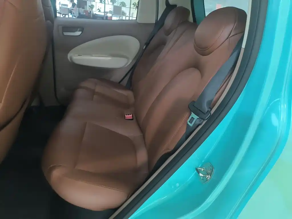 Wuling MINIEV — миниатюра 17