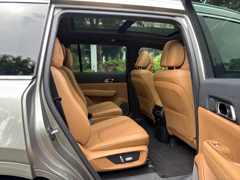 Li Auto Li ONE — миниатюра 15